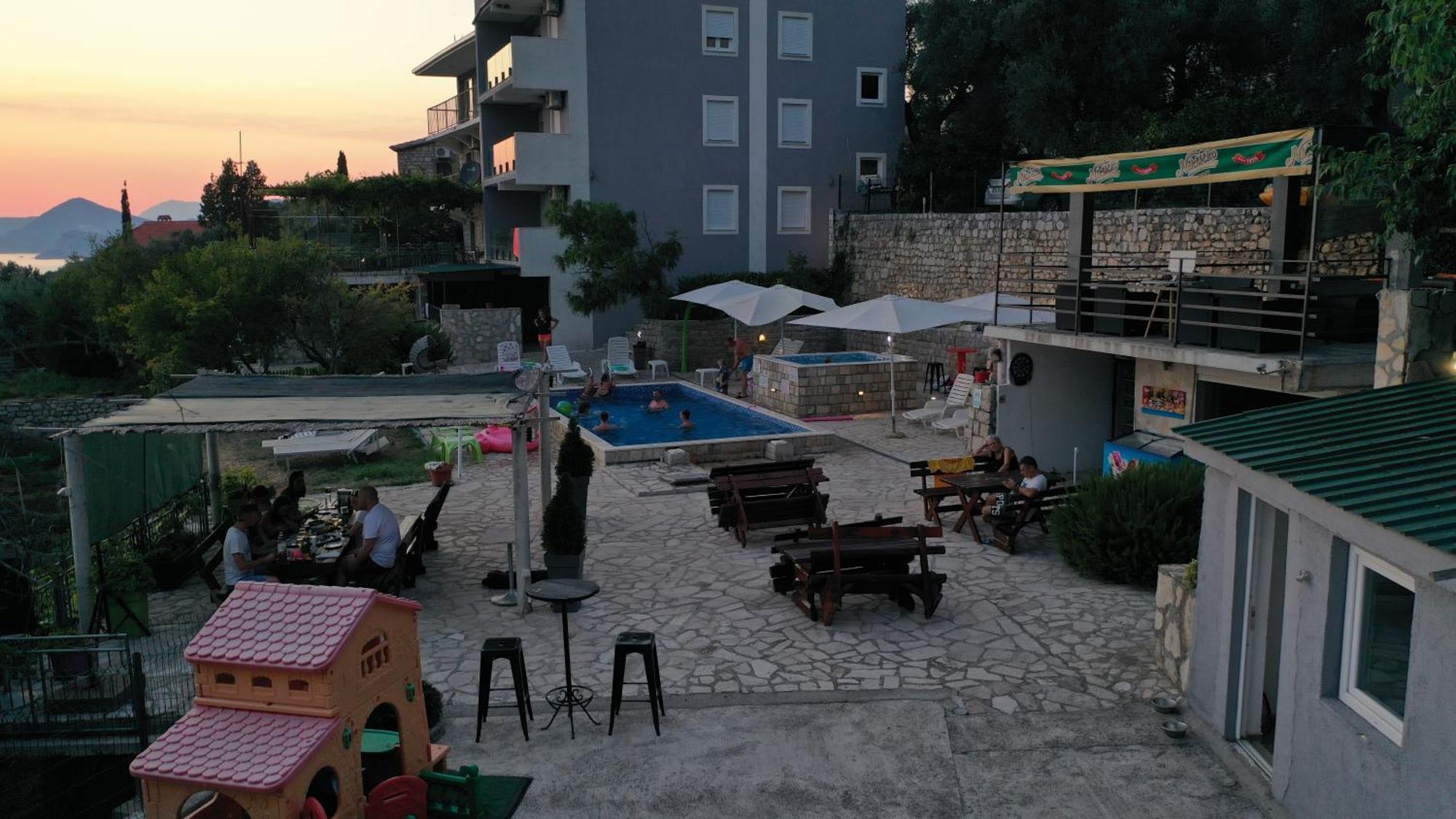 Apartments Djedovic 2 Petrovac Eksteriør billede